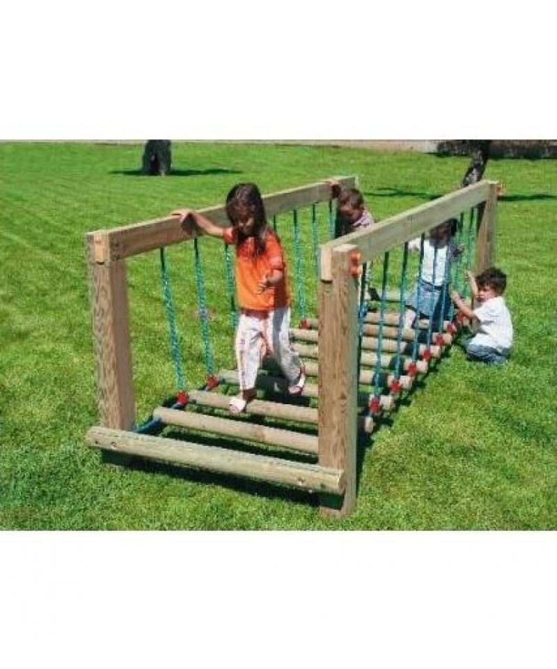 Parco giochi Passerella oscillante GRADIMGIOCHI